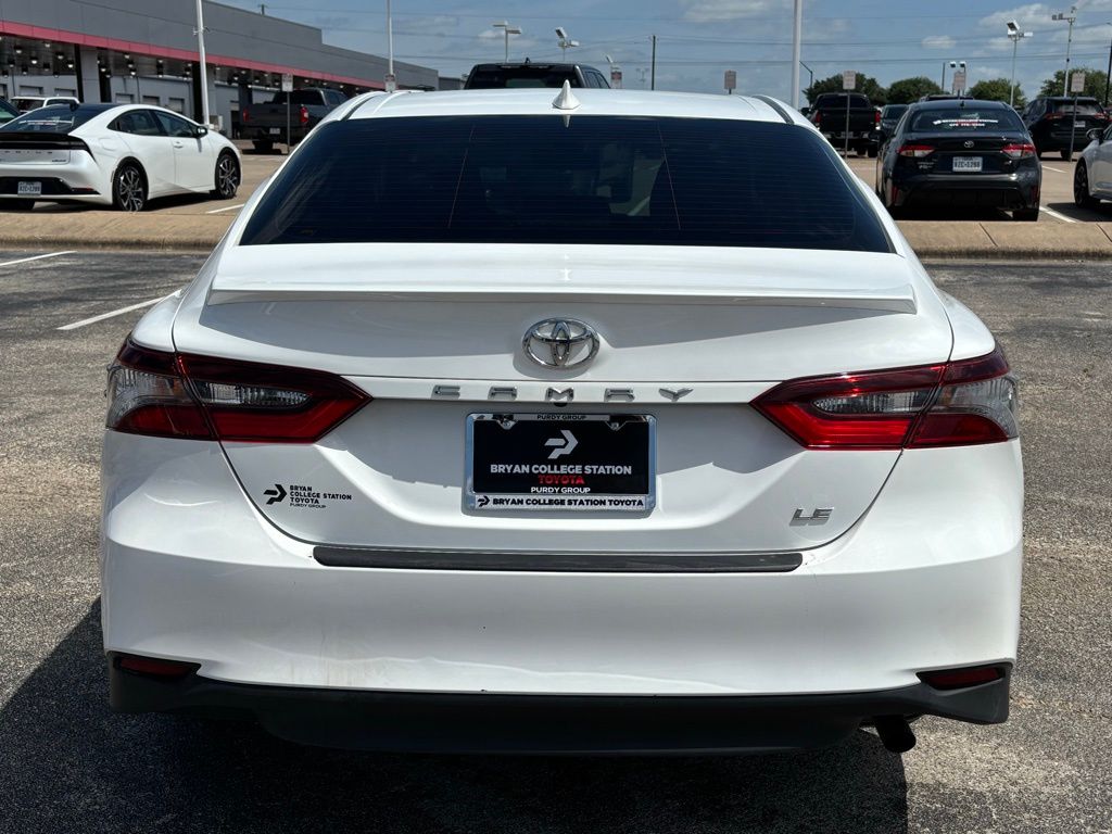 2023 Toyota Camry LE photo