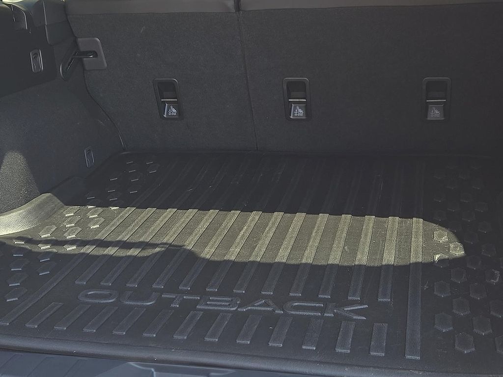 Used 2025 Subaru Outback Touring XT For Sale in Farmington, AR
