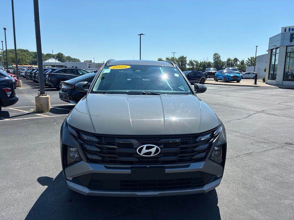 Used 2025 GRAY Hyundai SEL image 2