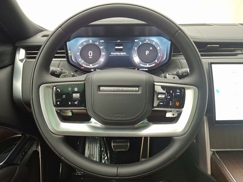 Thumbnail: 2025 Land Rover Range Rover - 15