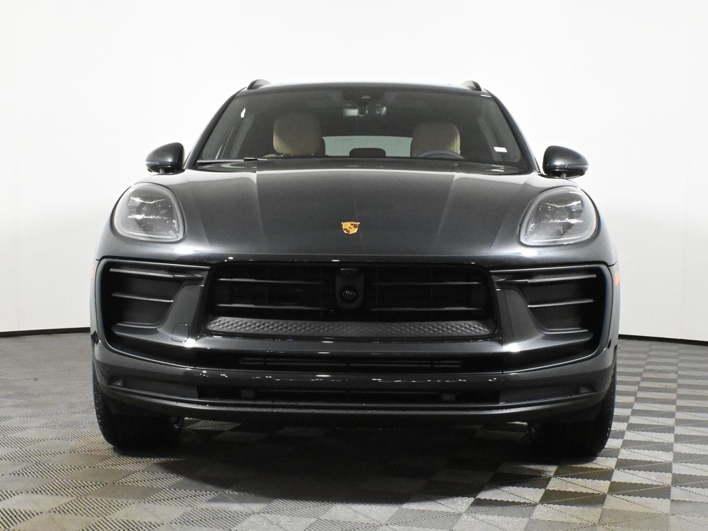 Thumbnail: 2025 Porsche Macan - 10