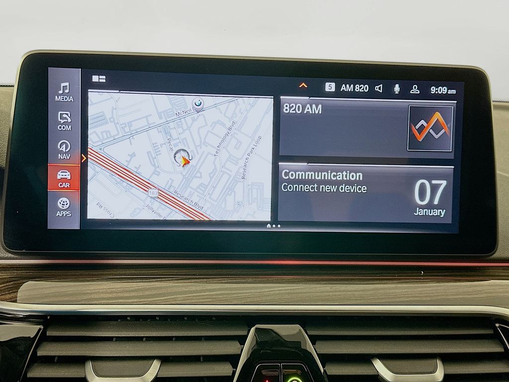 Thumbnail: 2023 BMW 5 Series - 15