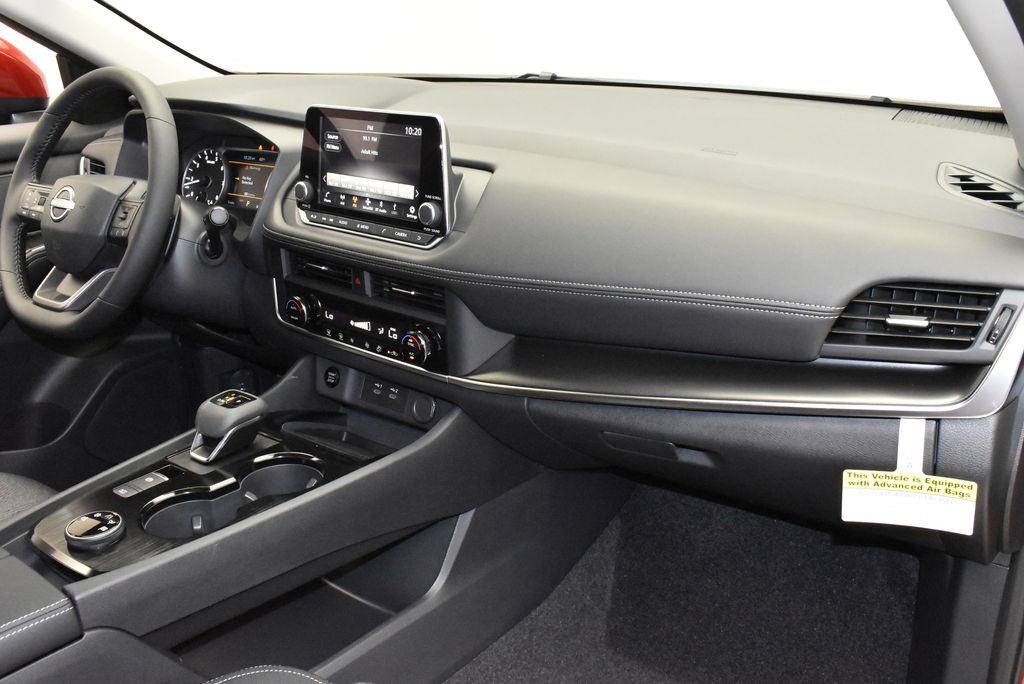 Thumbnail: 2026 Nissan Rogue - 25