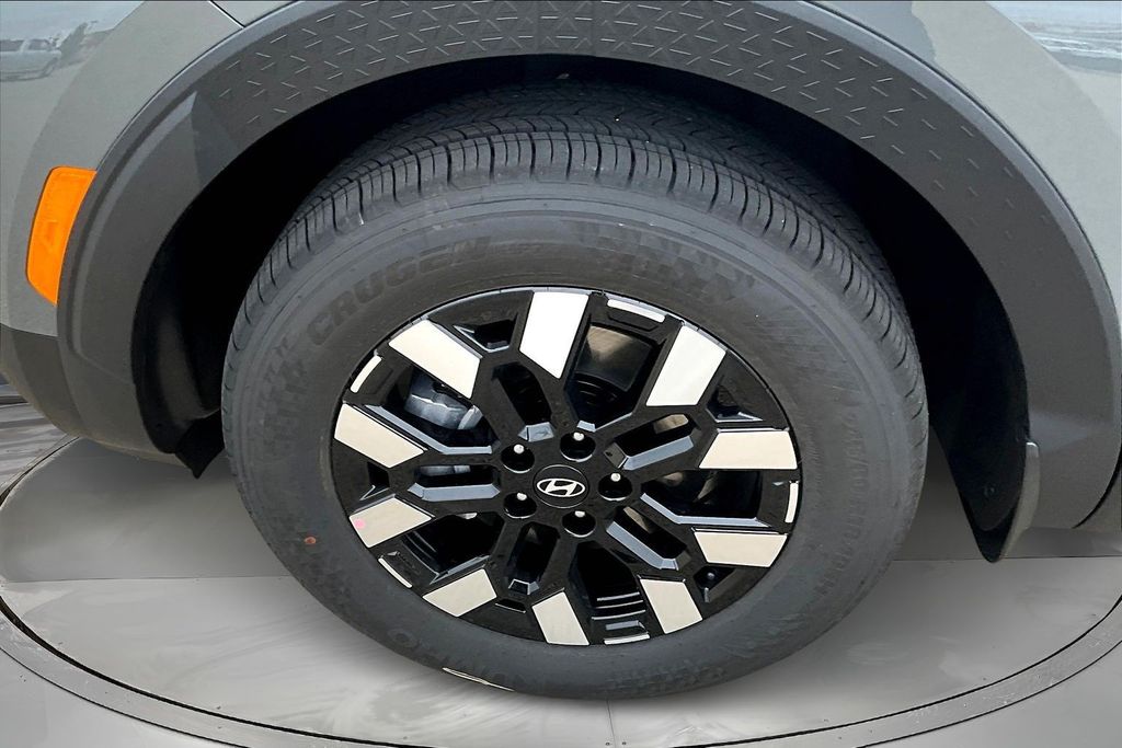 New 2026 Gray Hyundai SEL image 10