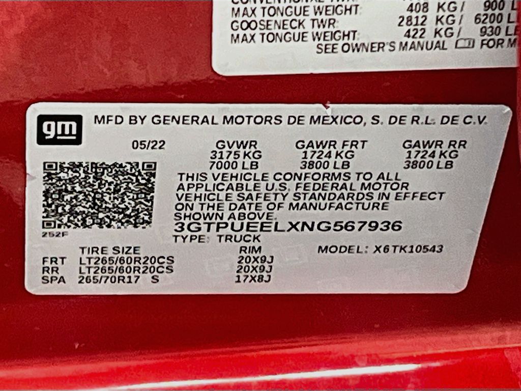 Used 2022 Cayenne Red Tintcoat GMC AT4 image 34