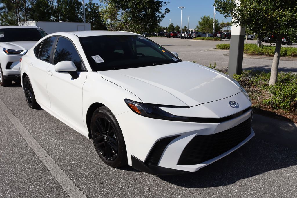 Thumbnail: 2025 Toyota Camry - 5