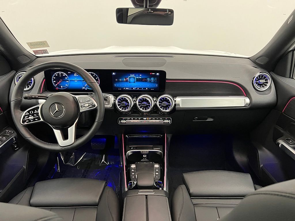 2023 Mercedes-Benz GLB 250 10