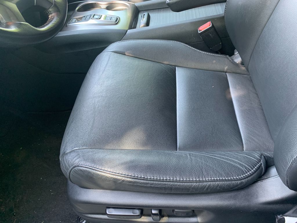 Thumbnail: 2021 Honda Pilot - 12