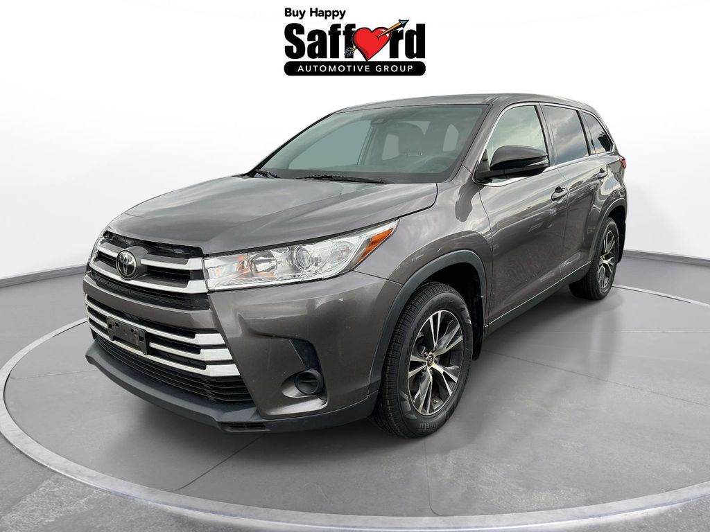 2019 Toyota Highlander LE