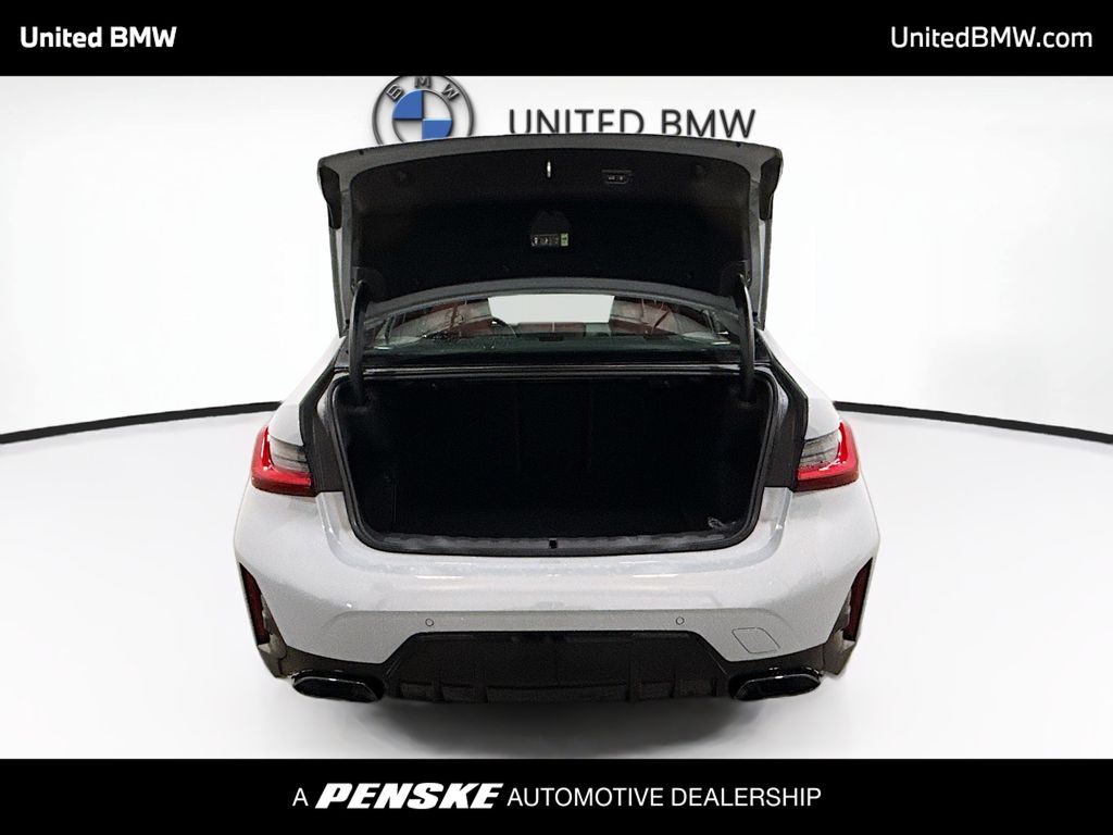 Thumbnail: 2026 BMW 3 Series - 14