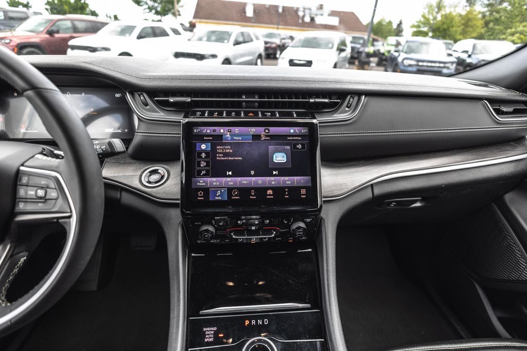 2024 Jeep Grand Cherokee Limited thumbnail 26