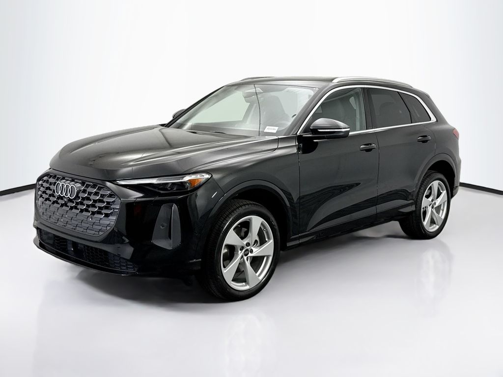 Thumbnail: 2025 Audi Q5 - 1