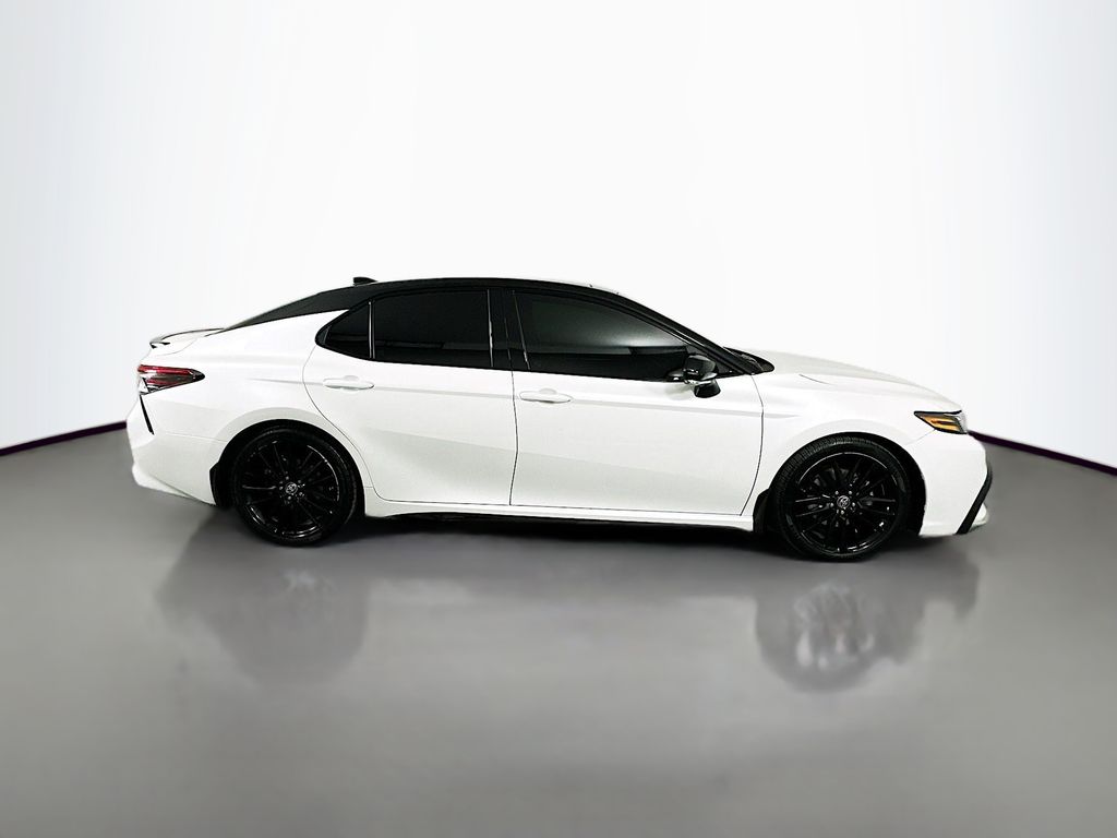 Thumbnail: 2022 Toyota Camry - 4