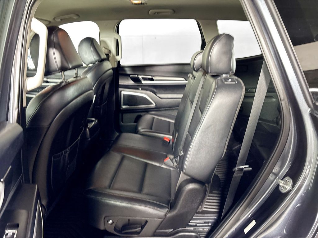 2022 Kia Telluride LX