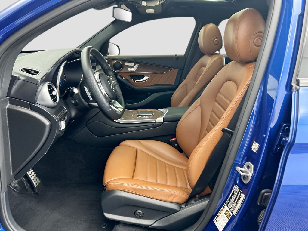 Thumbnail: 2023 Mercedes-Benz GLC - 17