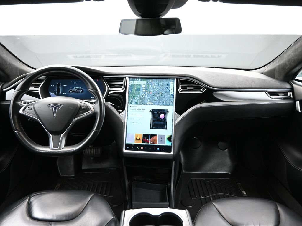 2015 Tesla Model S 85D
