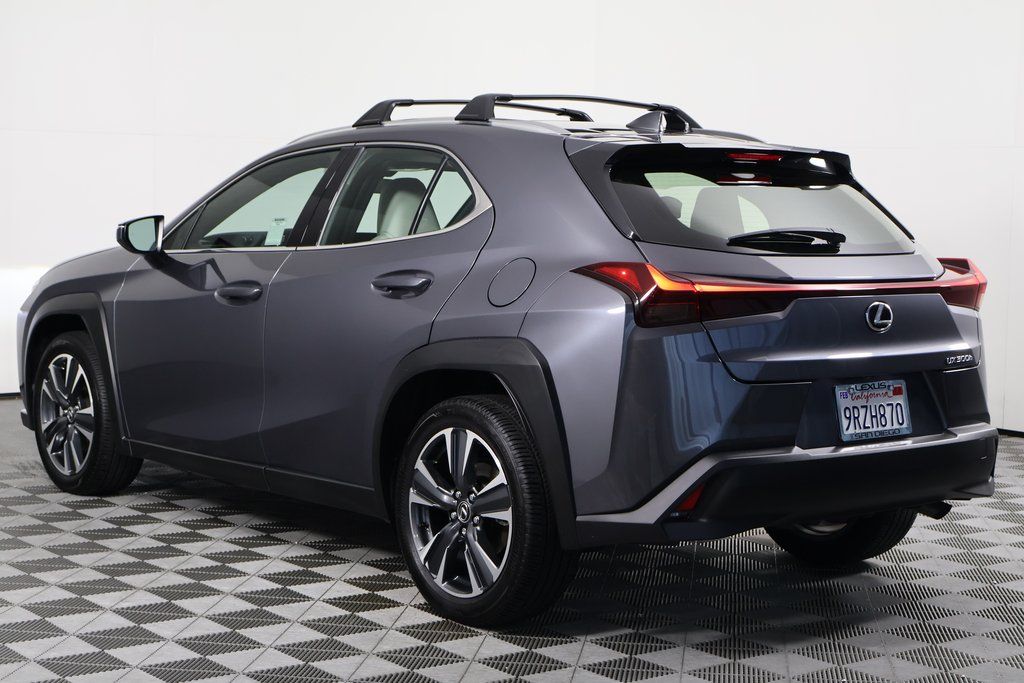 Thumbnail: 2025 Lexus UX - 6