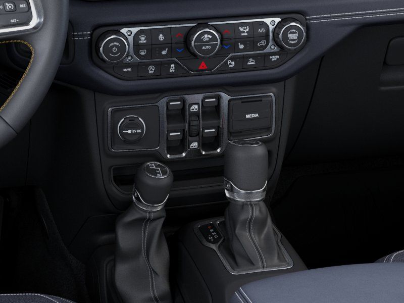 New 2026 White/off-white Jeep Sahara image 24