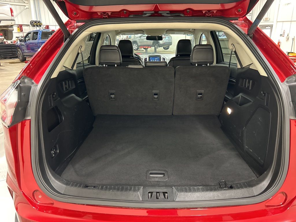 used 2024 Ford Edge car, priced at $26,815