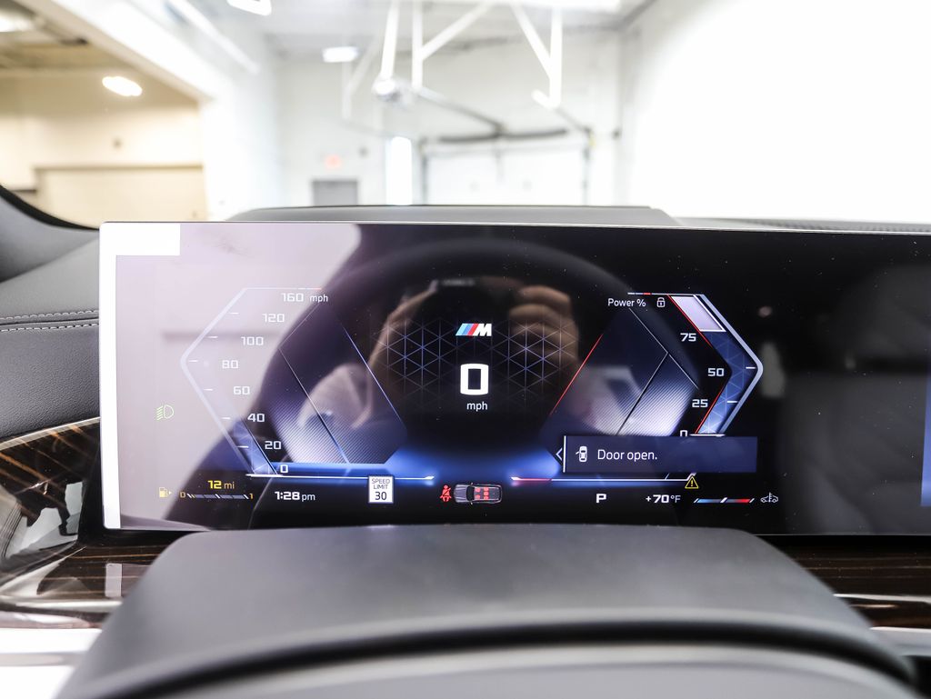 Thumbnail: 2026 BMW X5 - 15