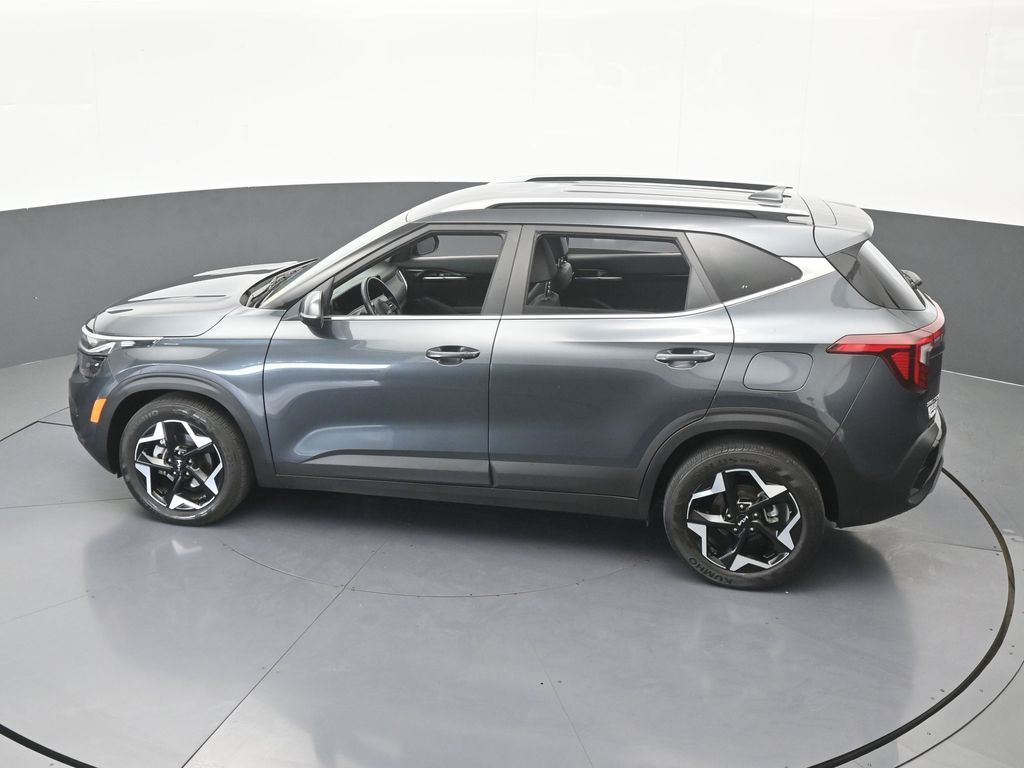 Used 2024 Gravity Gray Kia EX image 49