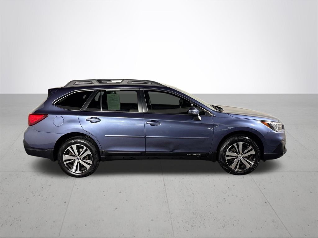 2018 Subaru Outback 2.5i