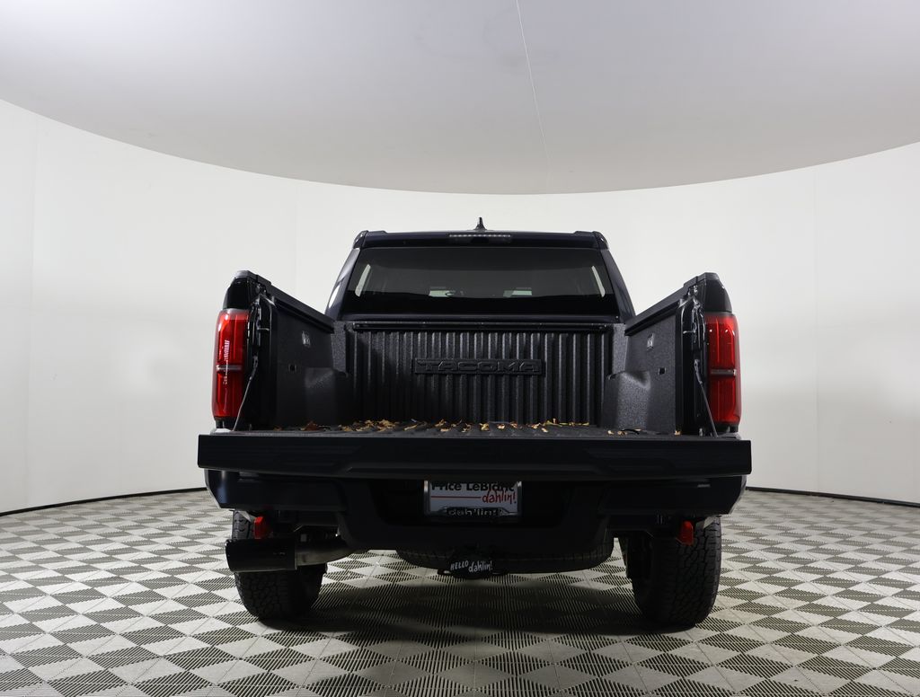 2025 Toyota Tacoma TRD Off-Road Double Cab photo 12