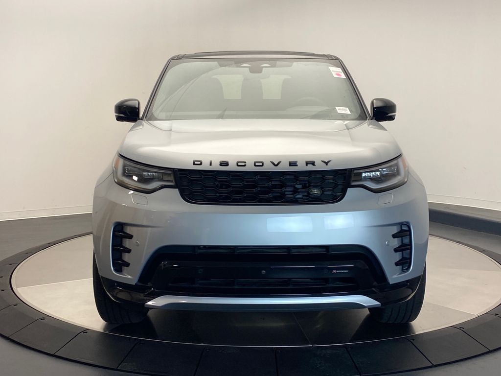 2023 Land Rover Discovery R-Dynamic S 8