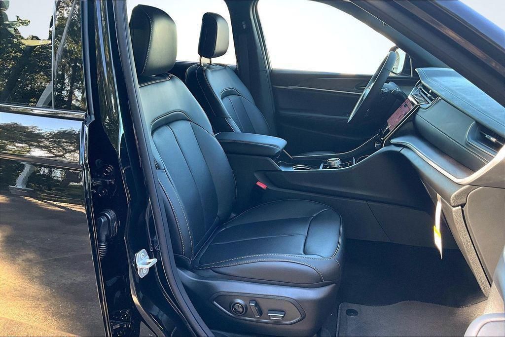 2025 Jeep Grand Cherokee L Limited - 7