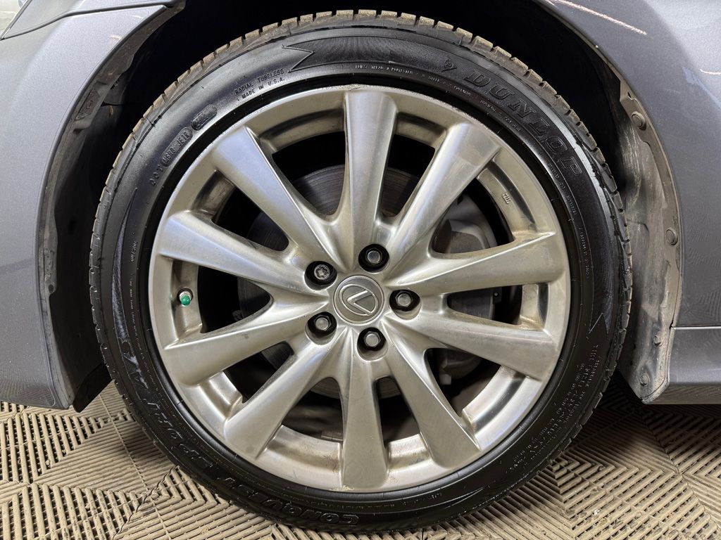 Used 2015 Gray Lexus 350 image 17