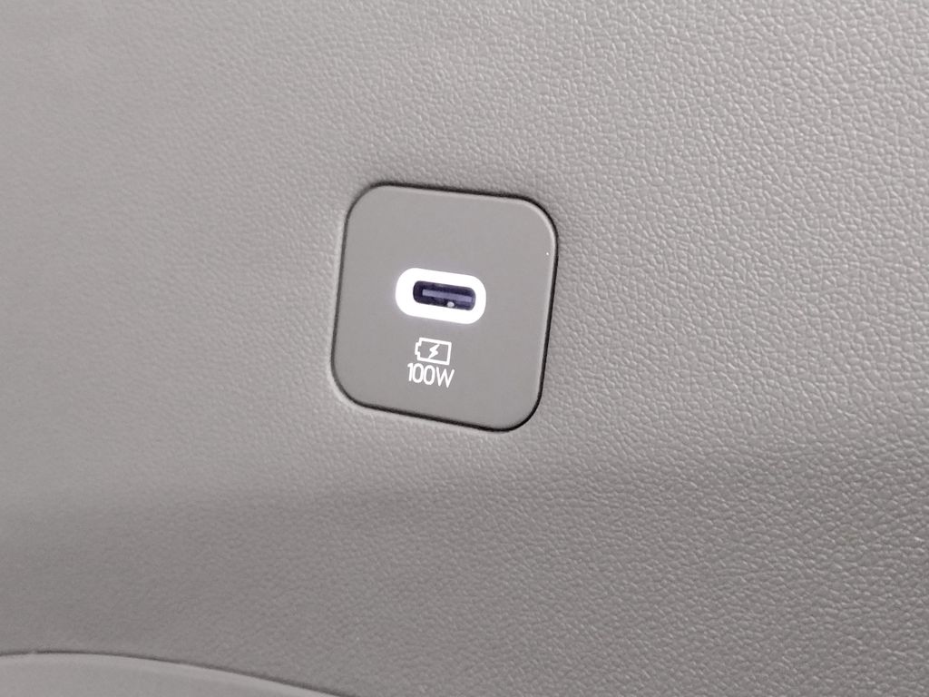 2026 Hyundai Palisade Hybrid SEL Premium