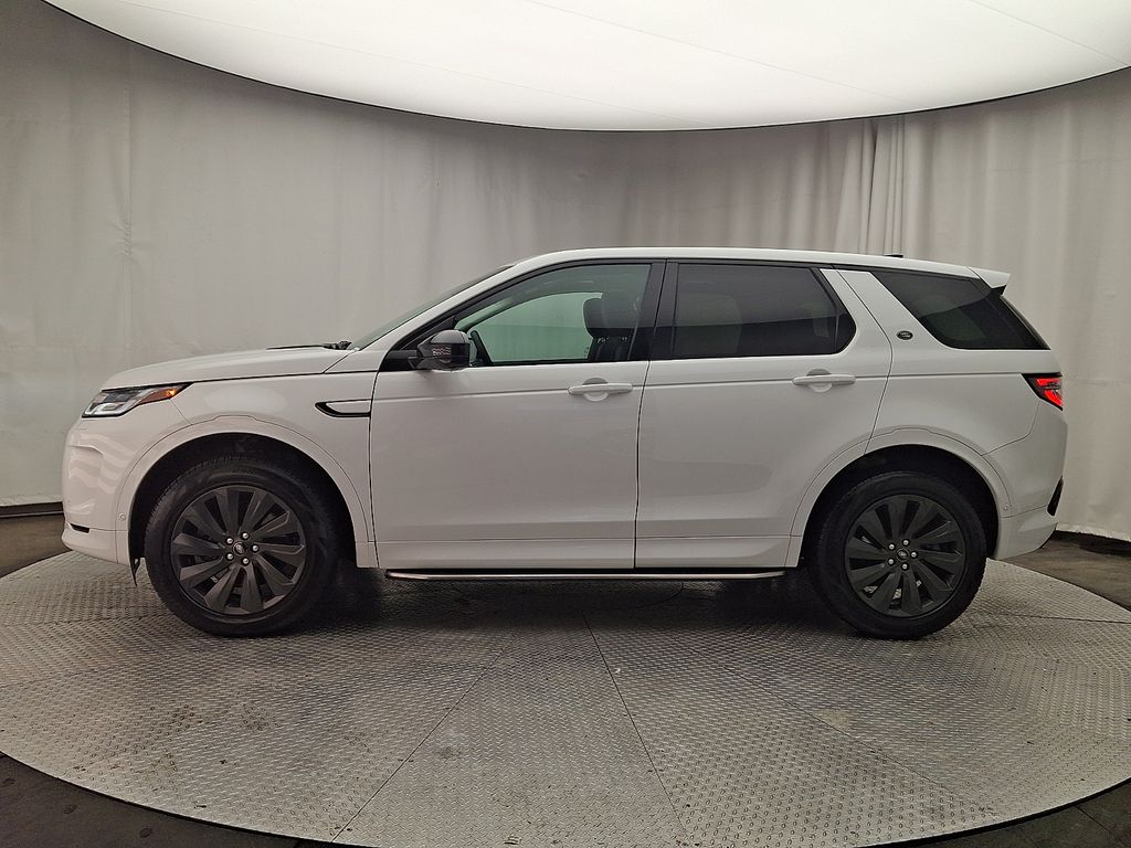 Thumbnail: 2025 Land Rover Discovery Sport - 7