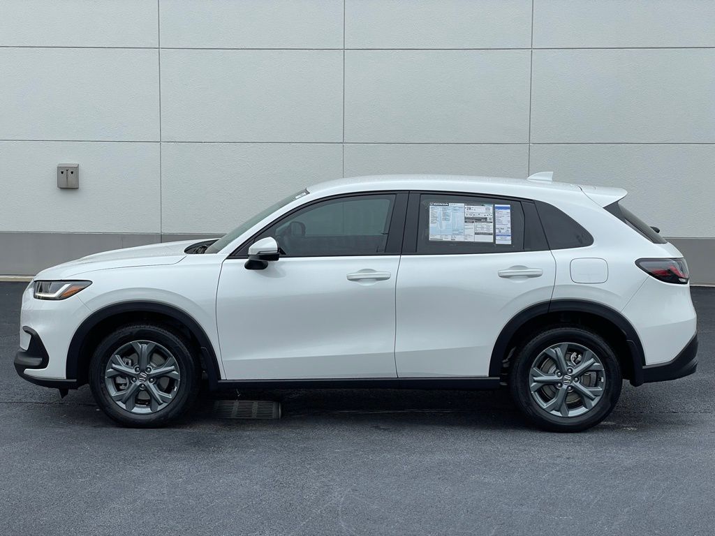 Thumbnail: 2026 Honda HR-V - 2