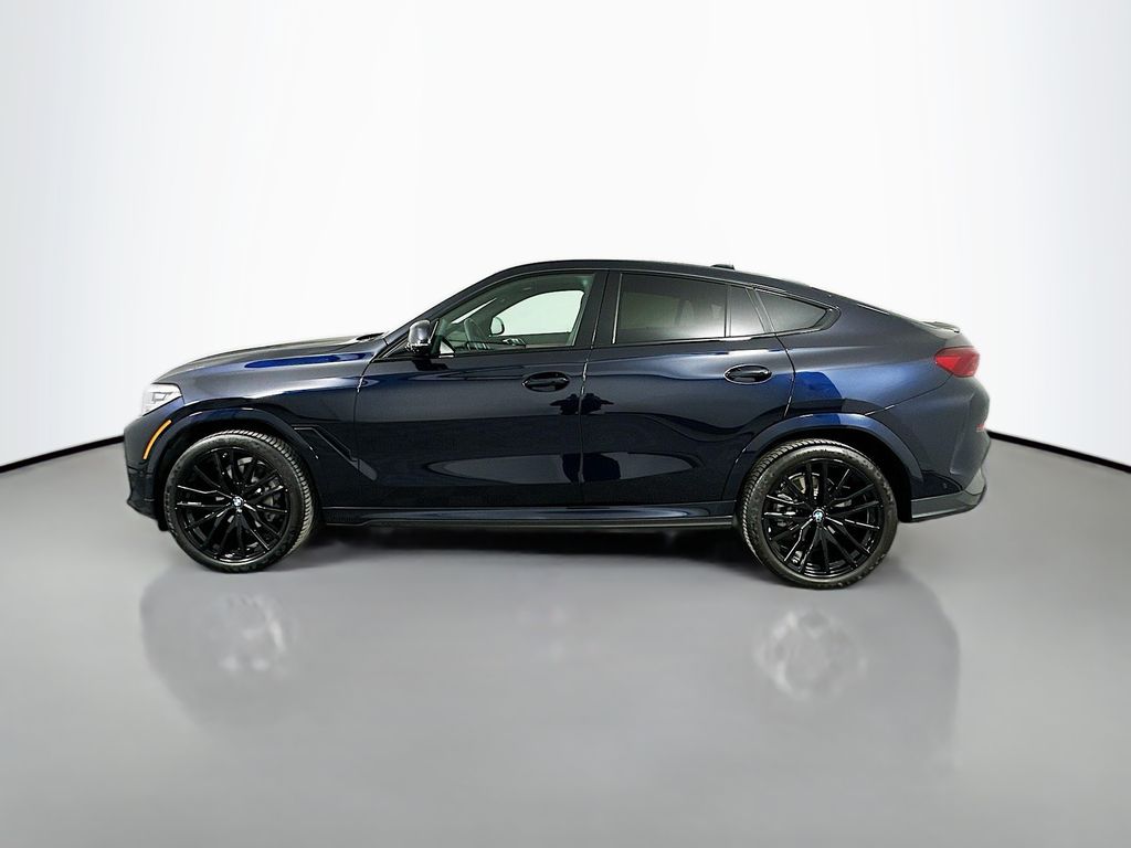 2022 BMW X6 xDrive40i 8