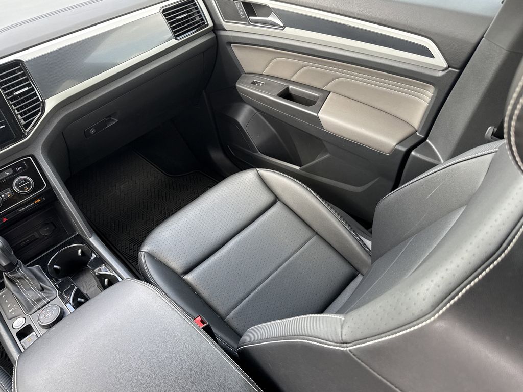 2023 Volkswagen Atlas Cross Sport 3.6L V6 SEL R-Line Gray at DeMontrond Auto Country