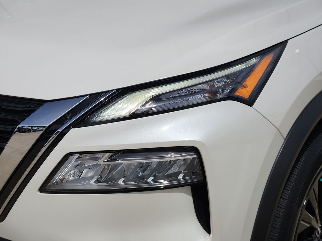 2022 Nissan Rogue SV White at South Houston Nissan