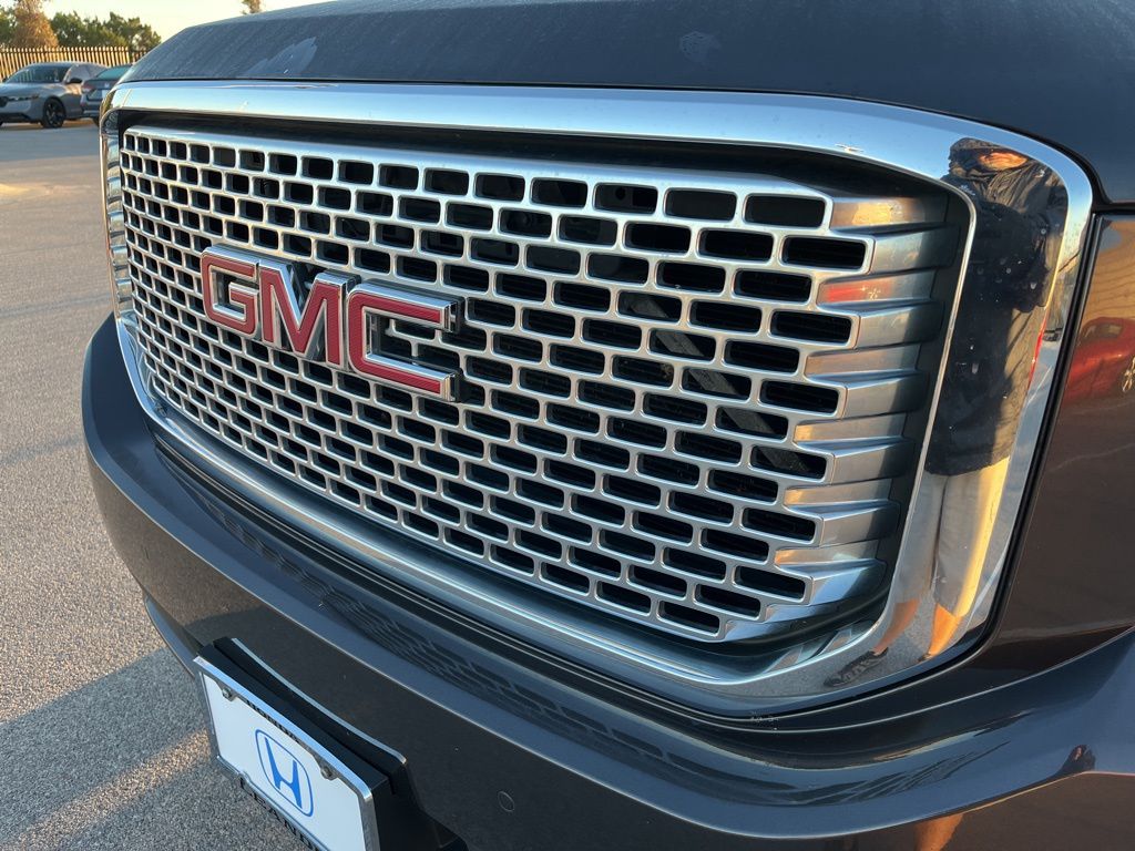 Thumbnail: 2016 GMC Yukon - 13
