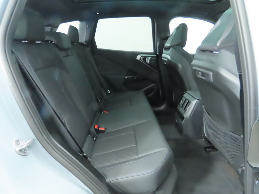 Thumbnail: 2026 BMW X3 - 23