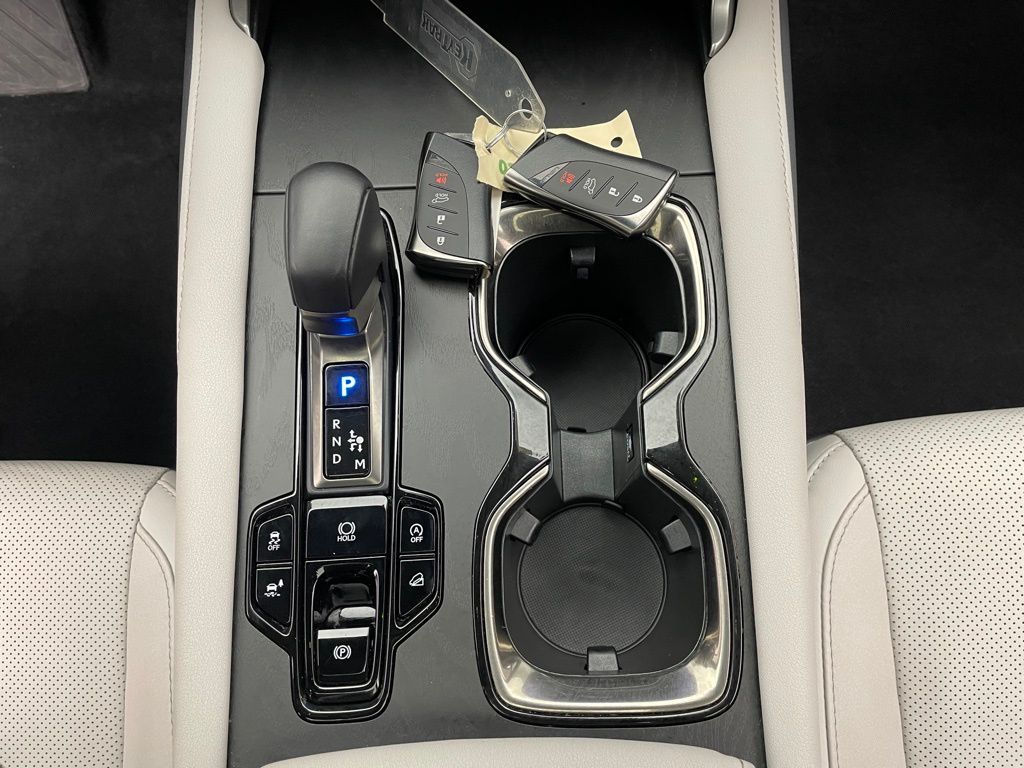 Thumbnail: 2024 Lexus RX - 29