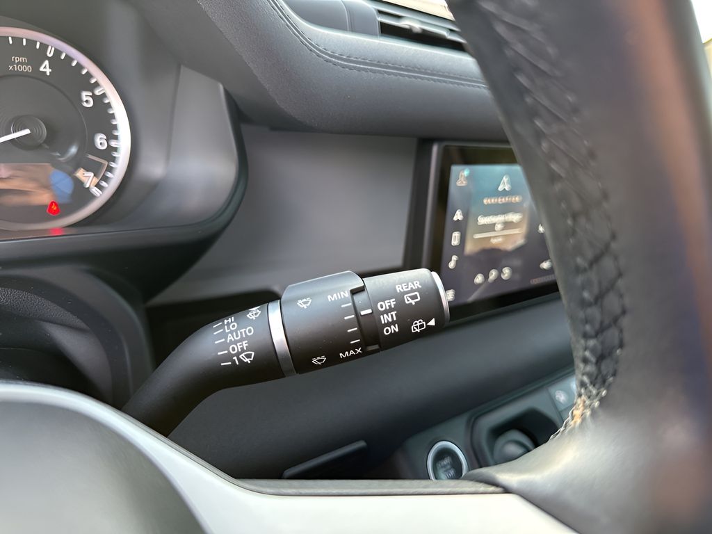 Used Car 2023 Land Rover Defender 110  Se For Sale Under $60,000 In Austin, Texas