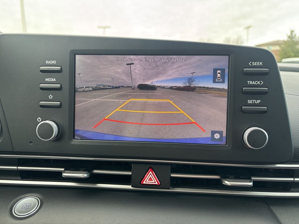 Used 2023 Hyundai Elantra Sedan