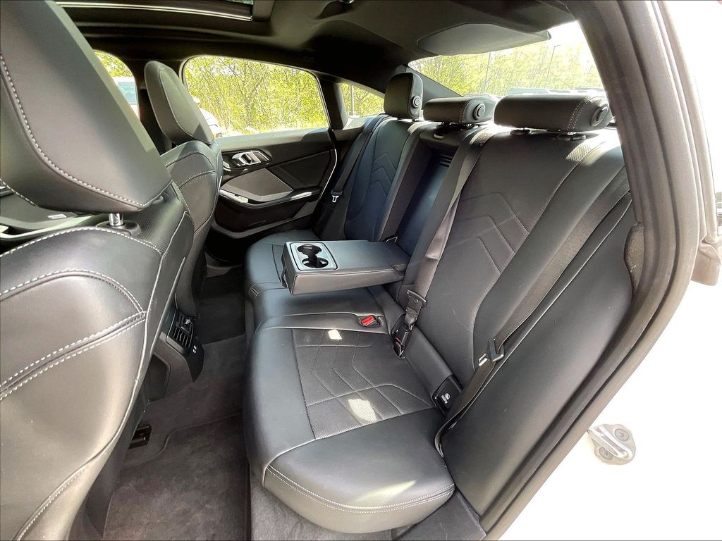 2025 BMW 2 Series — photo 14
