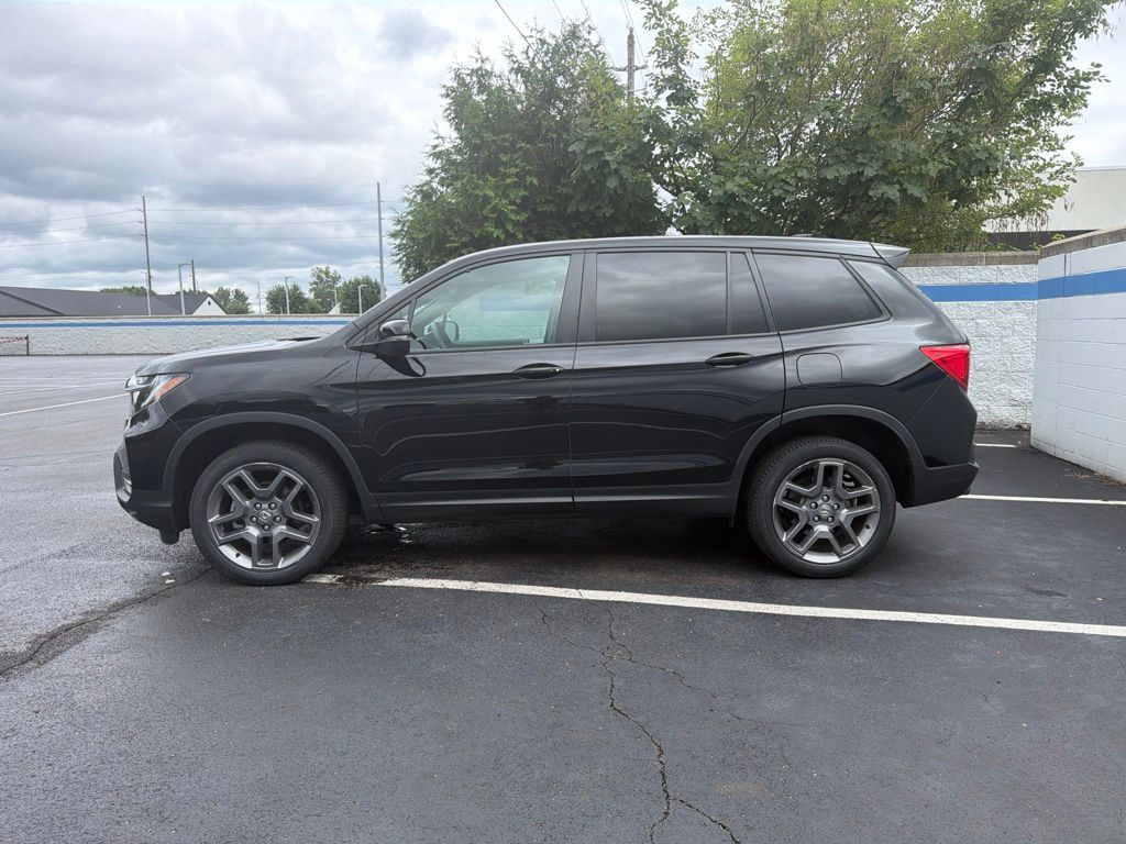 Thumbnail: 2023 Honda Passport - 2