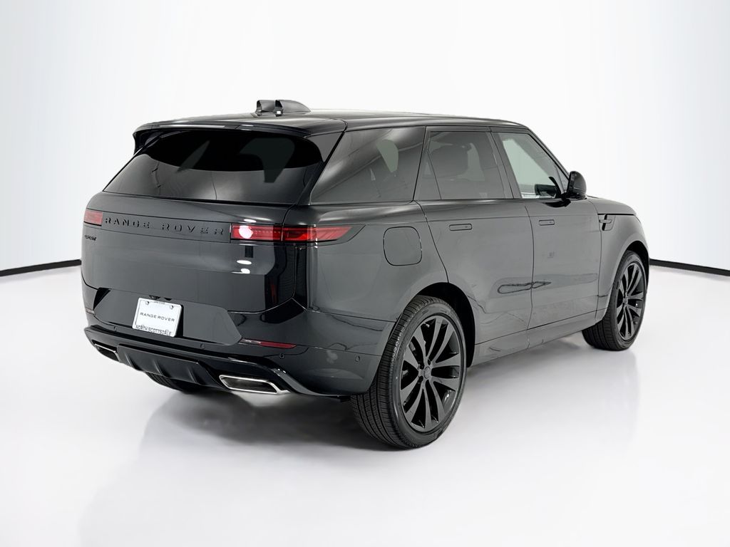 Thumbnail: 2026 Land Rover Range Rover Sport - 5