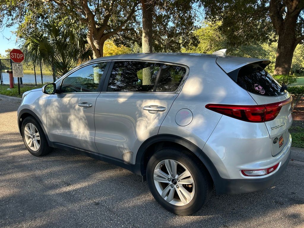 Thumbnail: 2018 Kia Sportage - 3