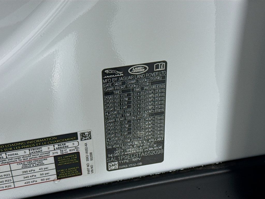 Thumbnail: 2026 Land Rover Range Rover Sport - 32