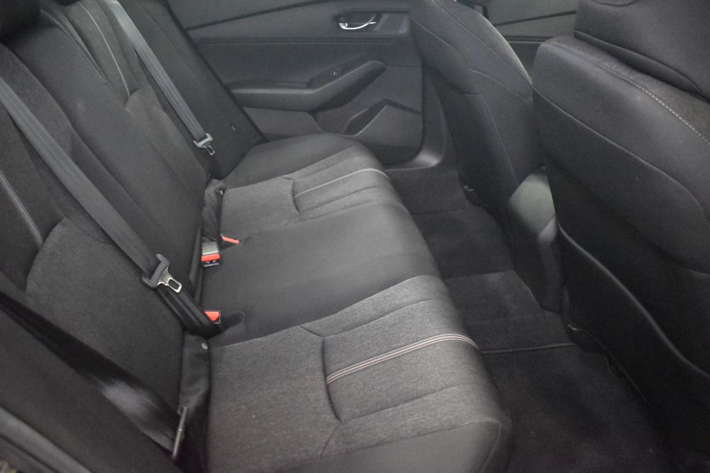 2024 Honda Accord Sport 28