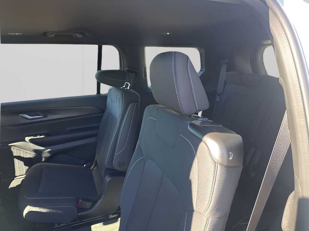 New Car 2025 Jeep Grand Cherokee L  For Sale Under $50,000 In Austin, Texas