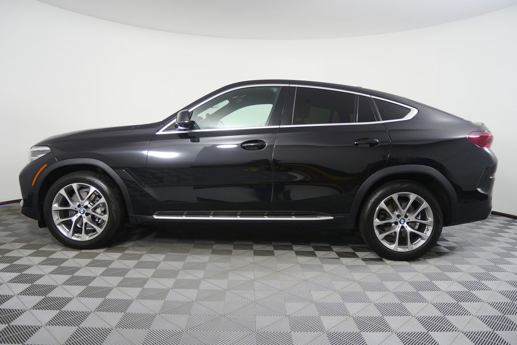Thumbnail: 2022 BMW X6 - 6