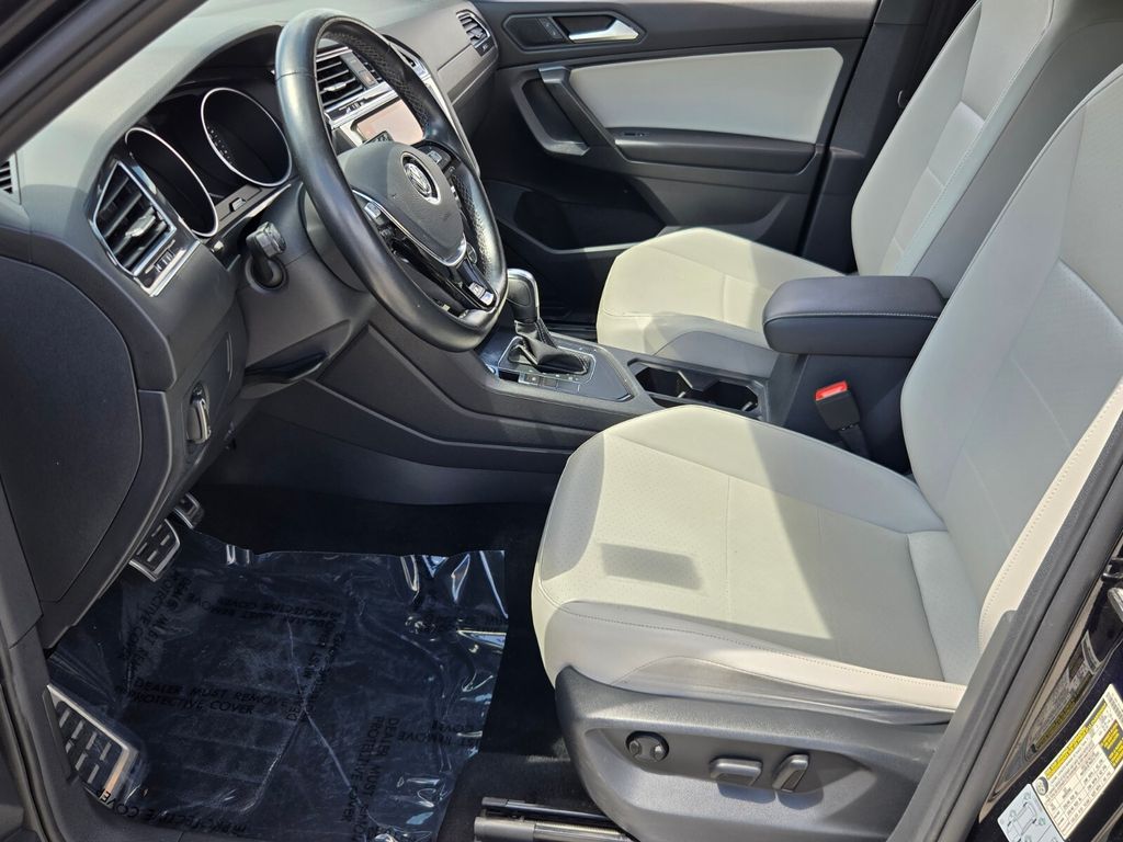 2021 Volkswagen Tiguan - $17,685